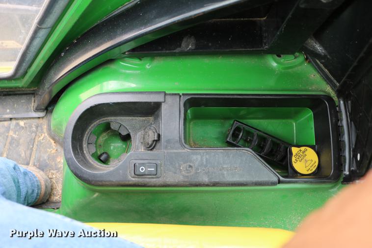 image for item DC7523 John Deere X729 Ultimate lawn mower