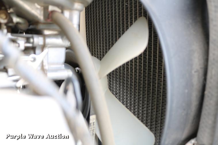 image for item DC7523 John Deere X729 Ultimate lawn mower