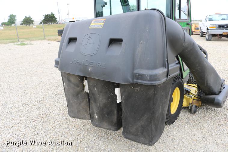 image for item DC7523 John Deere X729 Ultimate lawn mower