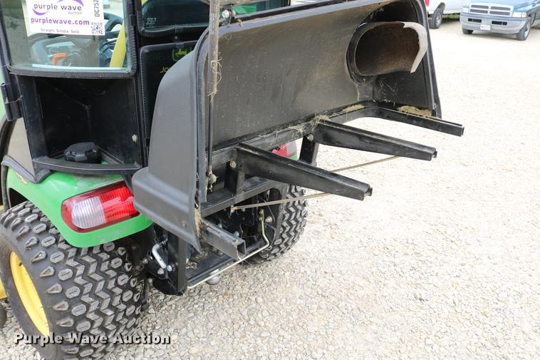 image for item DC7523 John Deere X729 Ultimate lawn mower