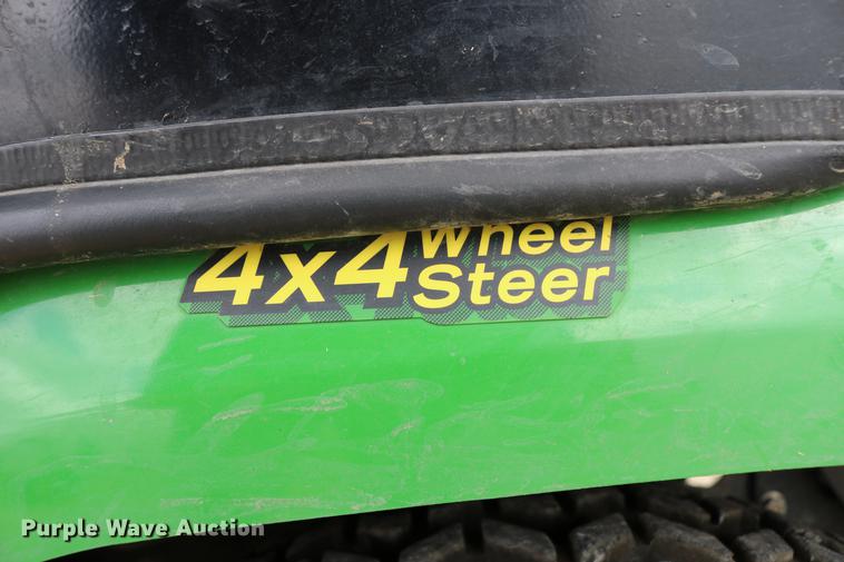 image for item DC7523 John Deere X729 Ultimate lawn mower