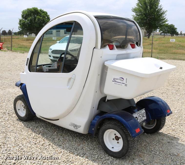 image for item DC7525 2001 Global Electric Motorcars E825 electric car