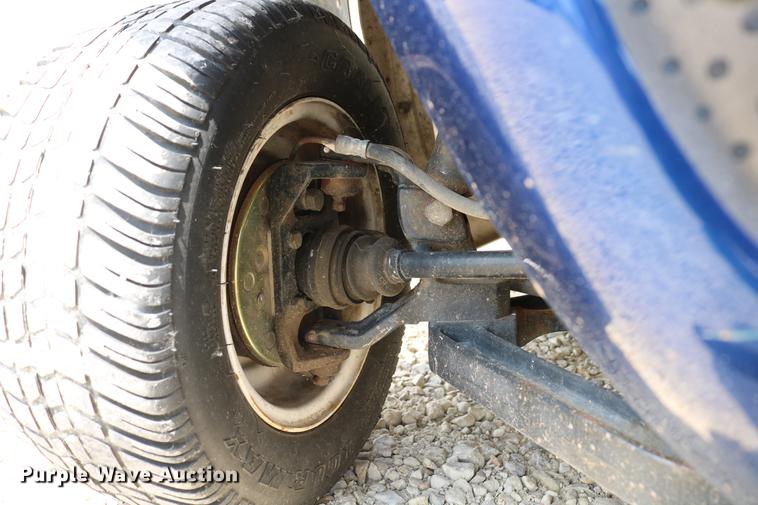 image for item DC7525 2001 Global Electric Motorcars E825 electric car