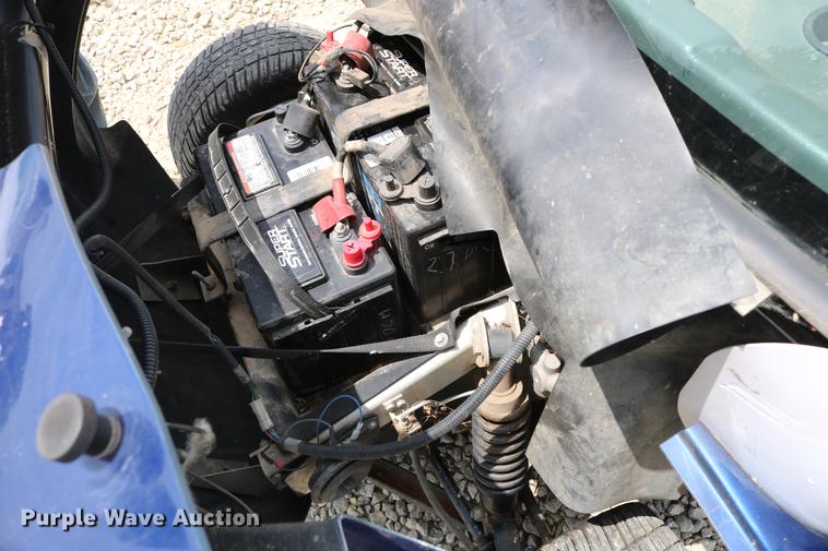 image for item DC7525 2001 Global Electric Motorcars E825 electric car