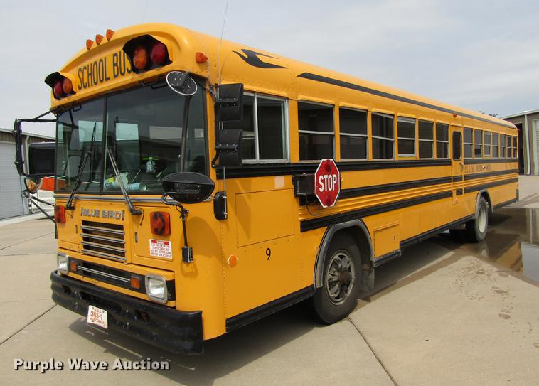 image for item DD5714 1995 Blue Bird TC2000 school bus