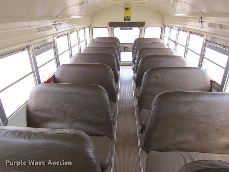 image for item DD5714 1995 Blue Bird TC2000 school bus