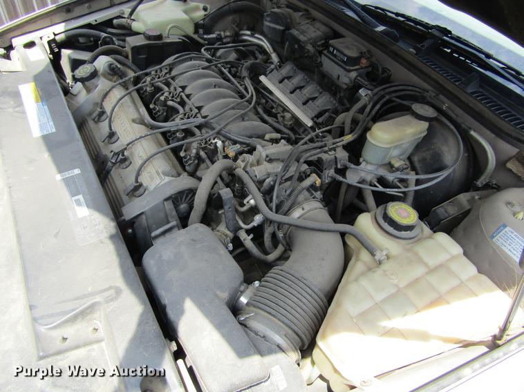 image for item DD5716 1998 Oldsmobile Aurora