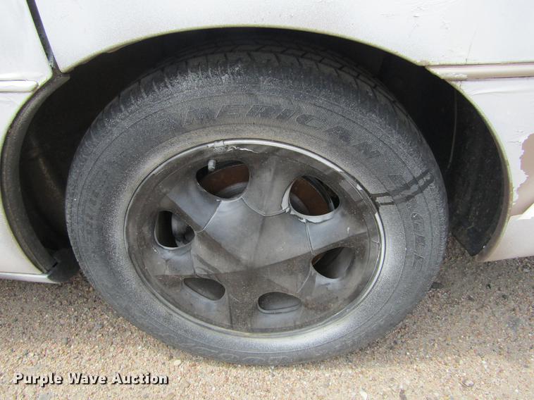 image for item DD5716 1998 Oldsmobile Aurora