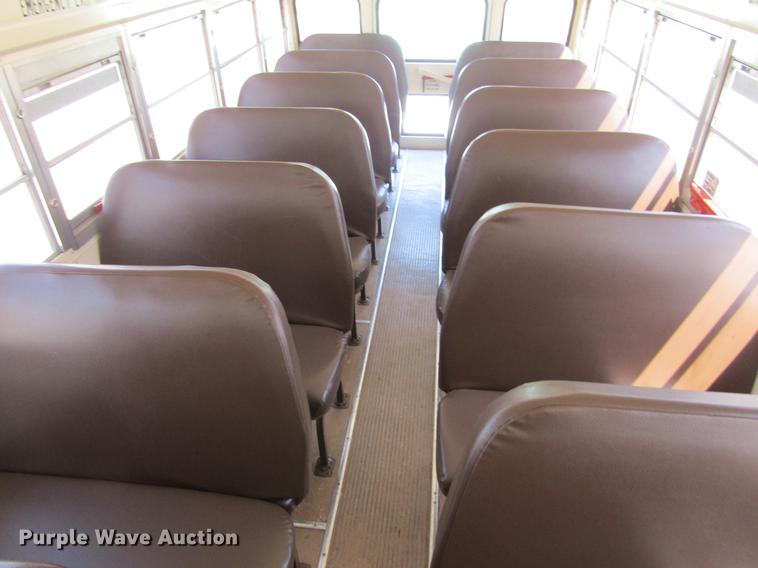 image for item DD5727 1993 Blue Bird TC2000 school bus