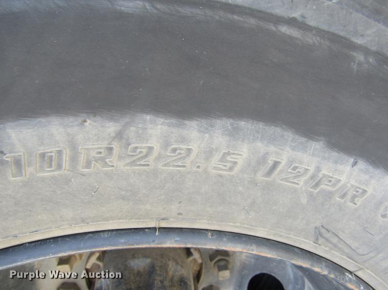 image for item DD5727 1993 Blue Bird TC2000 school bus