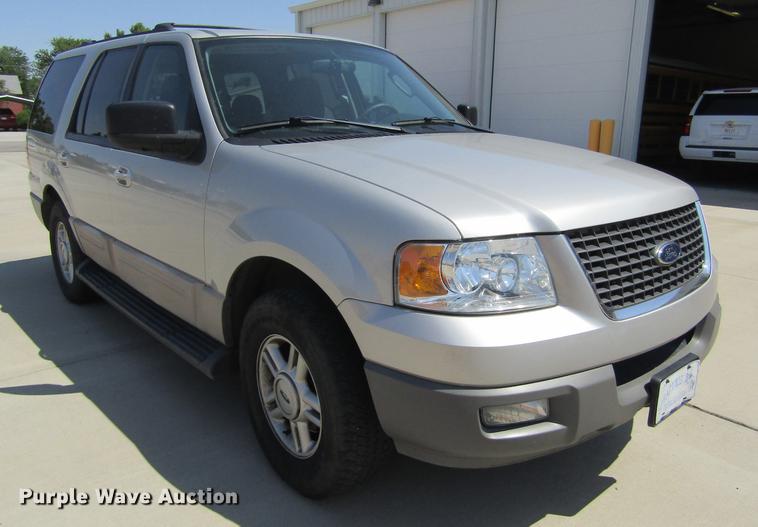 image for item DD5728 2003 Ford Expedition XLT SUV