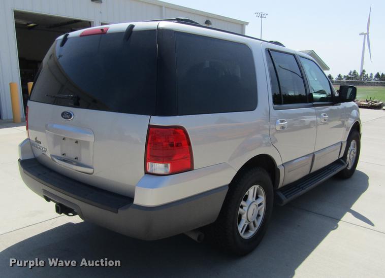 image for item DD5728 2003 Ford Expedition XLT SUV