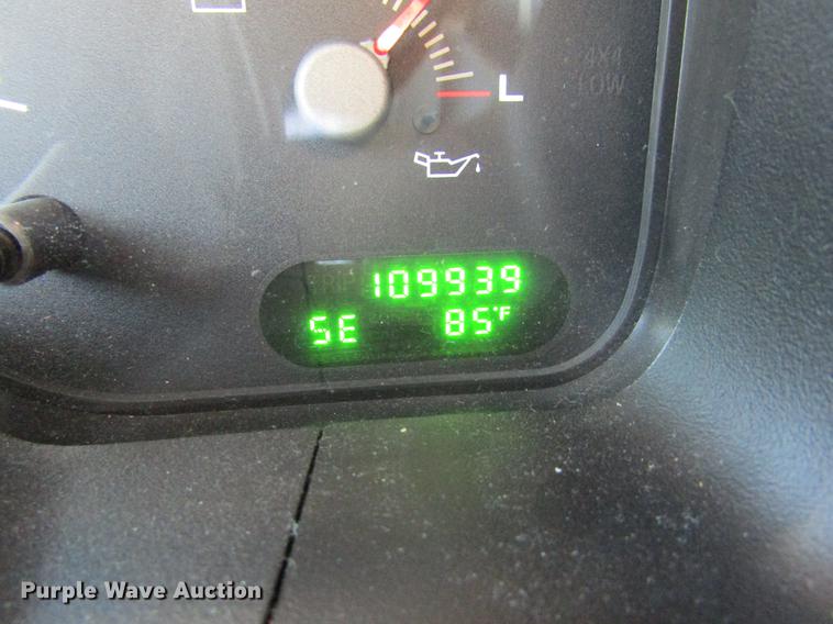 image for item DD5728 2003 Ford Expedition XLT SUV