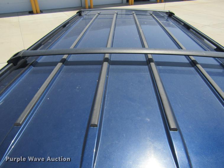 image for item DD5729 2001 Chevrolet Suburban C1500 SUV