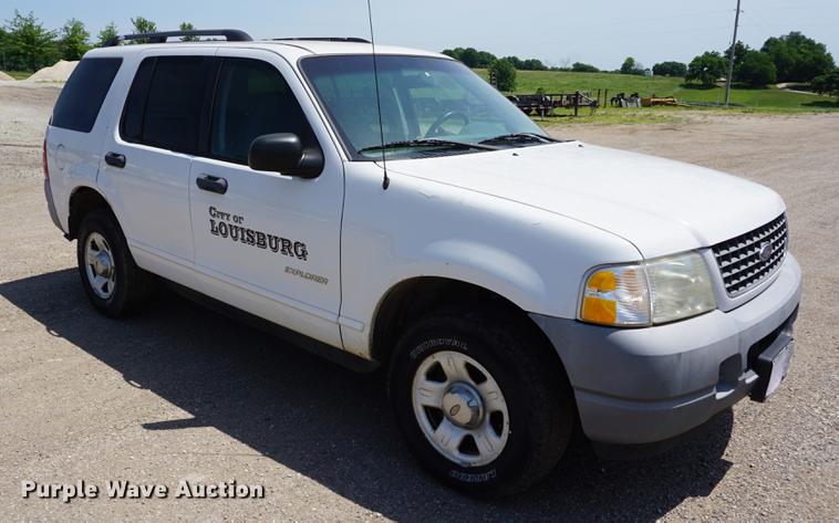 image for item DD7708 2002 Ford Explorer XLS SUV