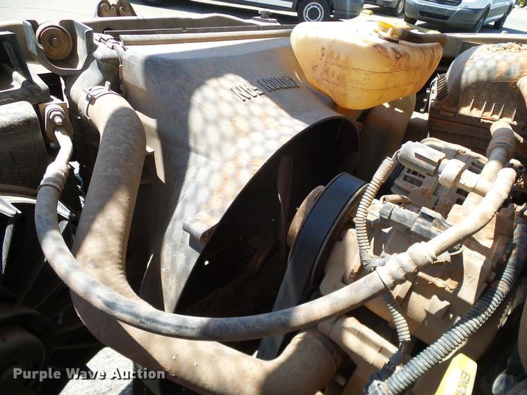 image for item DD8184 2004 Dodge Ram 1500 Quad Cab pickup truck