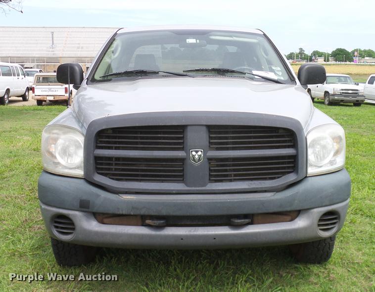 image for item DD8214 2008 Dodge Ram 1500 Quad Cab pickup truck