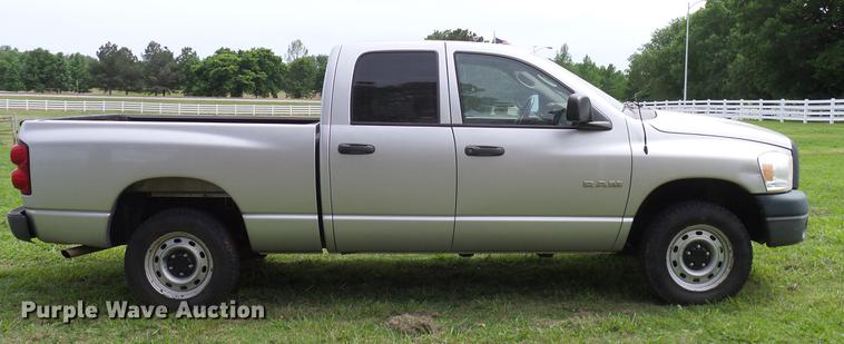 image for item DD8214 2008 Dodge Ram 1500 Quad Cab pickup truck