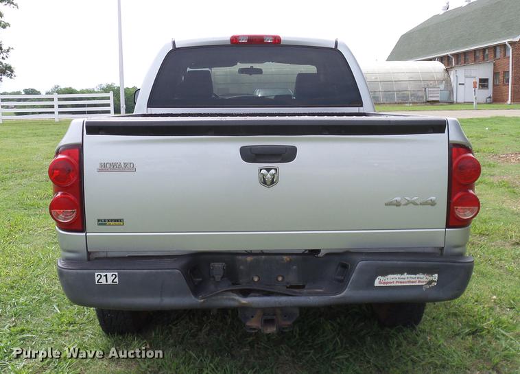 image for item DD8214 2008 Dodge Ram 1500 Quad Cab pickup truck