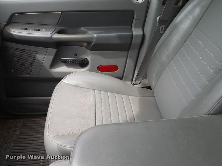 image for item DD8214 2008 Dodge Ram 1500 Quad Cab pickup truck