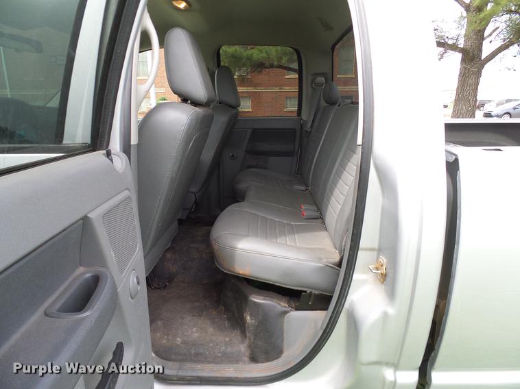 image for item DD8214 2008 Dodge Ram 1500 Quad Cab pickup truck