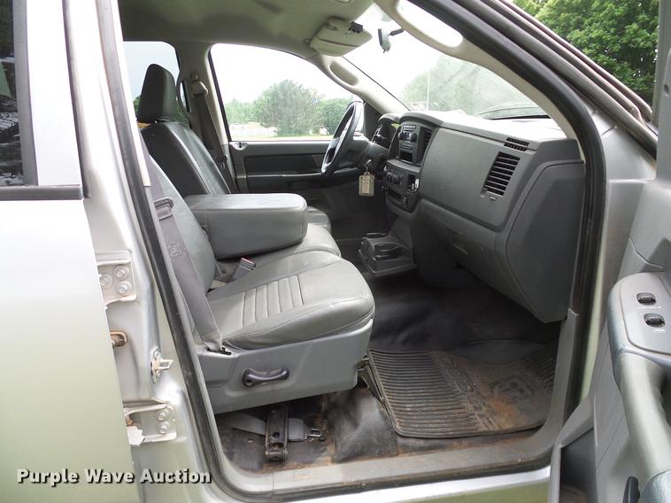 image for item DD8214 2008 Dodge Ram 1500 Quad Cab pickup truck