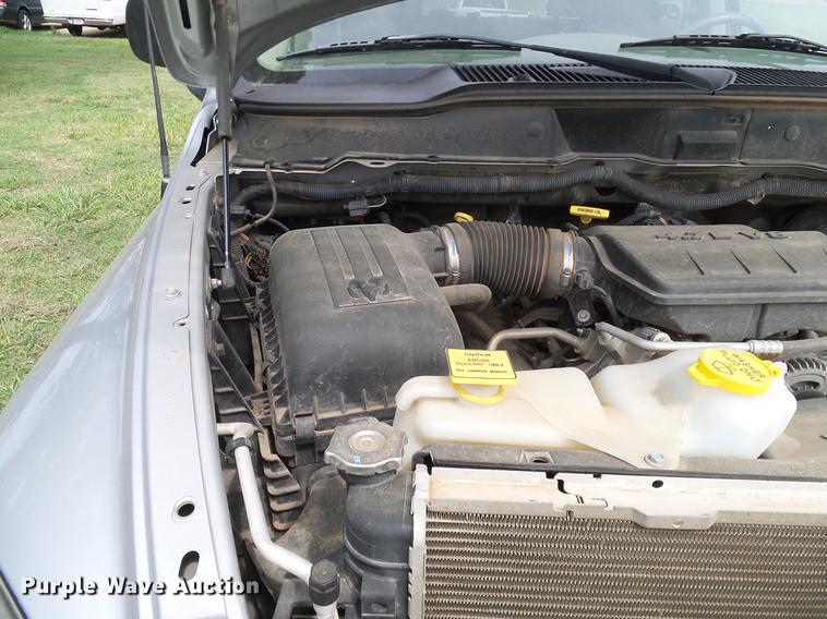 image for item DD8214 2008 Dodge Ram 1500 Quad Cab pickup truck