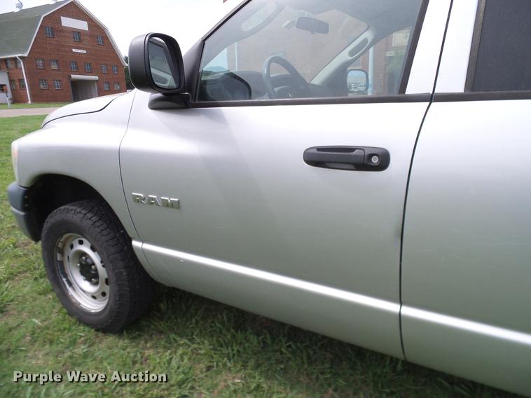 image for item DD8214 2008 Dodge Ram 1500 Quad Cab pickup truck