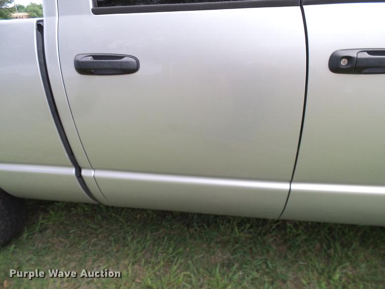 image for item DD8214 2008 Dodge Ram 1500 Quad Cab pickup truck