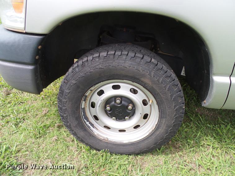 image for item DD8214 2008 Dodge Ram 1500 Quad Cab pickup truck