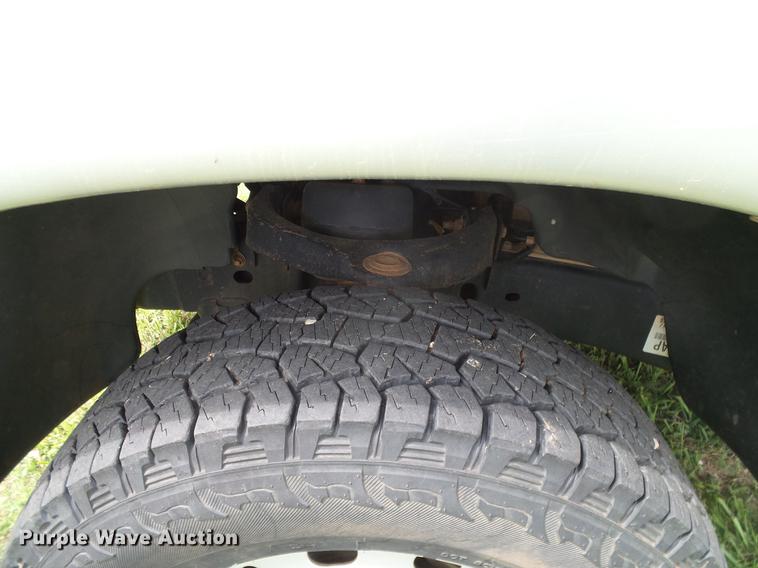 image for item DD8214 2008 Dodge Ram 1500 Quad Cab pickup truck