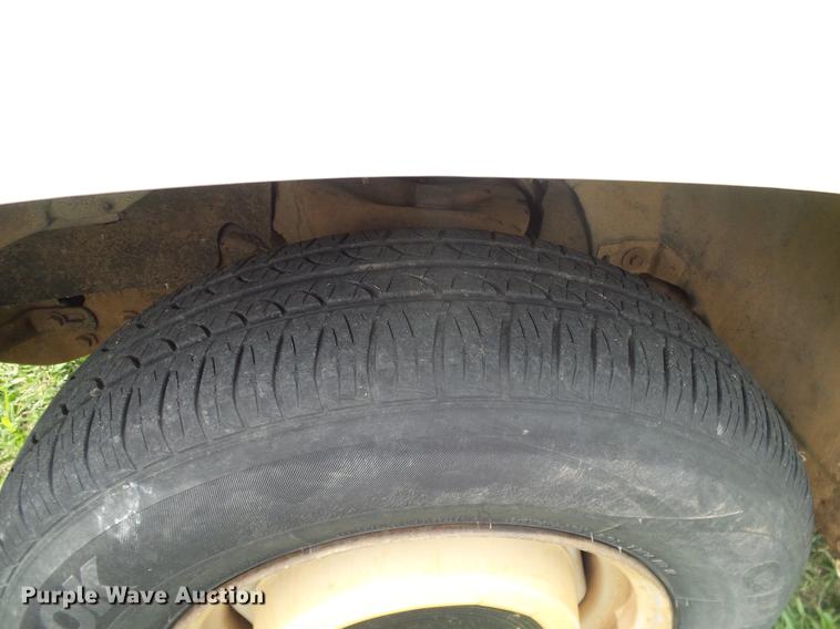 image for item DD8215 1988 Chevrolet S10 pickup truck