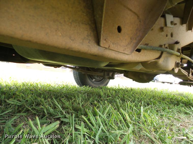 image for item DD8215 1988 Chevrolet S10 pickup truck