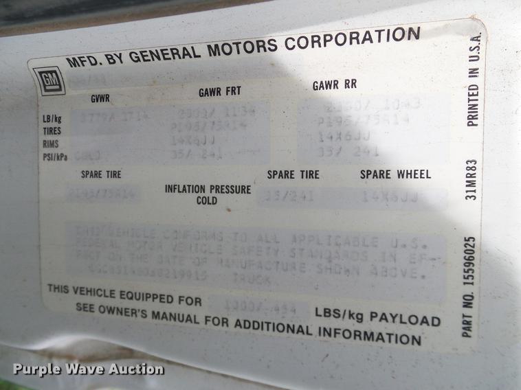 image for item DD8215 1988 Chevrolet S10 pickup truck