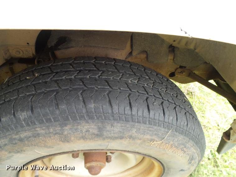 image for item DD8218 1988 Chevrolet S10 pickup truck