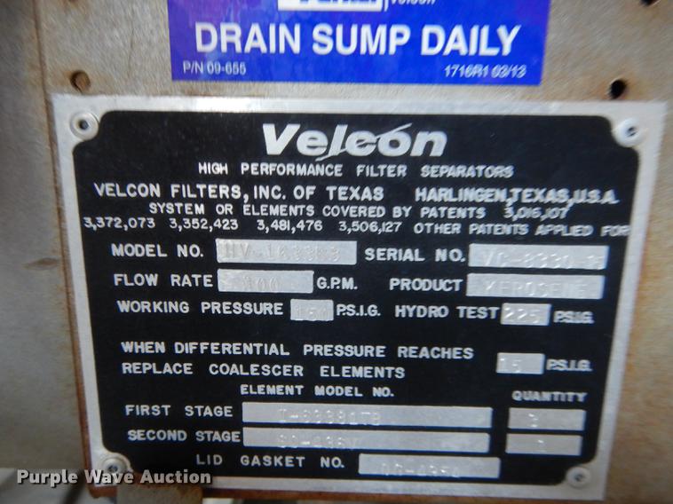 image for item DE1761 1980 Ford F600 jet fuel truck