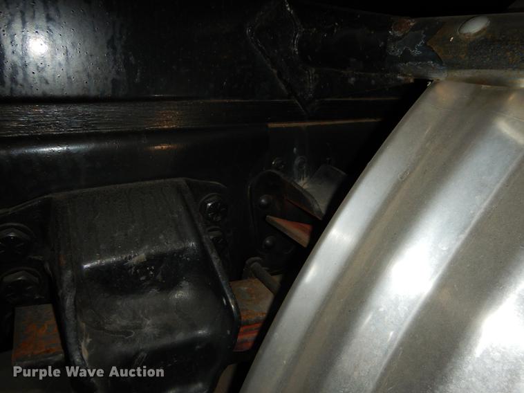 image for item DE1761 1980 Ford F600 jet fuel truck