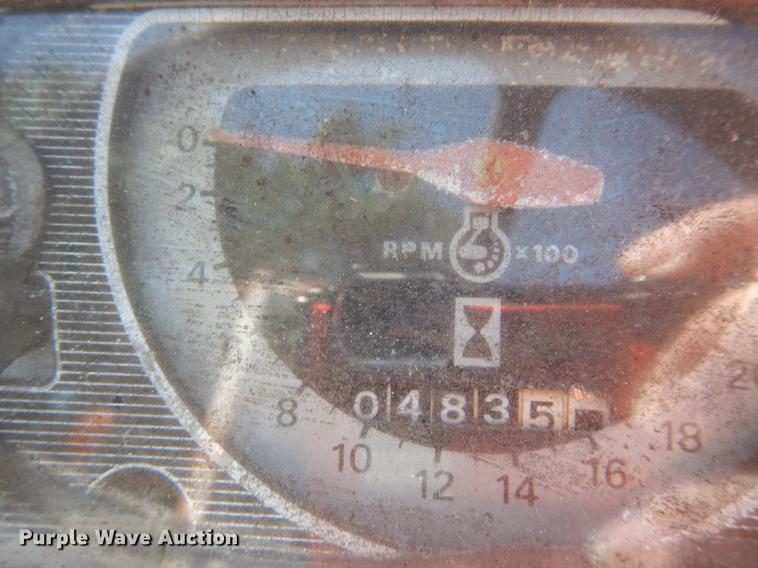 image for item DE1762 1977 Ford 3600 tractor