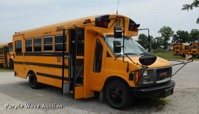 image for item DE1786 2002 GMC Savana G3500 Cargo Thomas school bus