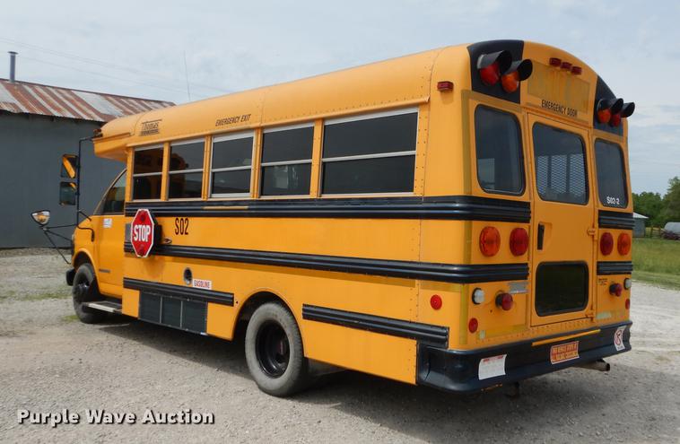 image for item DE1786 2002 GMC Savana G3500 Cargo Thomas school bus