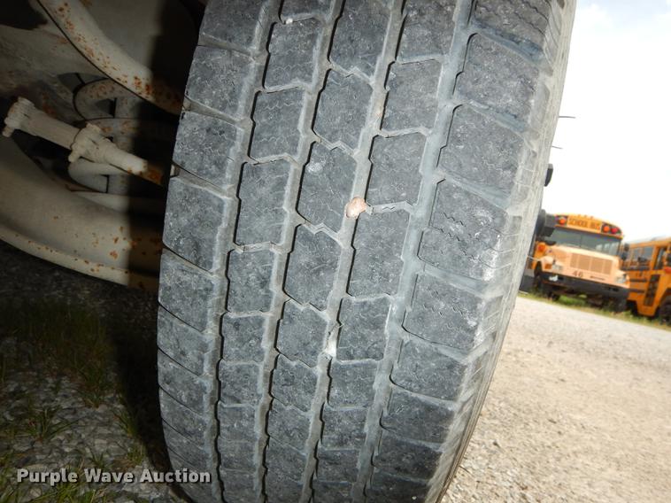 image for item DE1786 2002 GMC Savana G3500 Cargo Thomas school bus