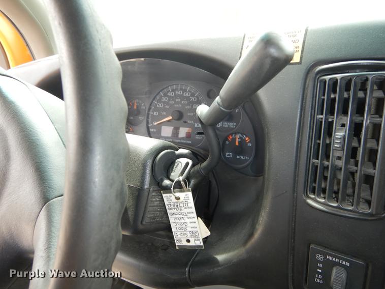 image for item DE1786 2002 GMC Savana G3500 Cargo Thomas school bus