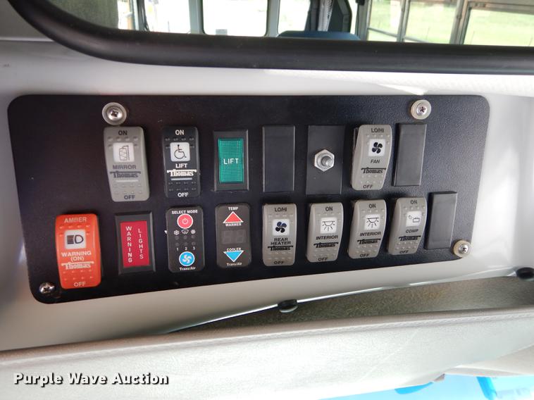 image for item DE1786 2002 GMC Savana G3500 Cargo Thomas school bus