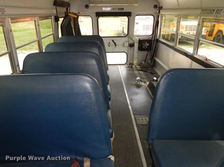 image for item DE1786 2002 GMC Savana G3500 Cargo Thomas school bus