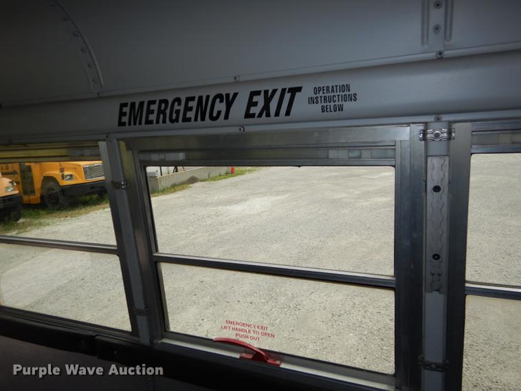 image for item DE1786 2002 GMC Savana G3500 Cargo Thomas school bus