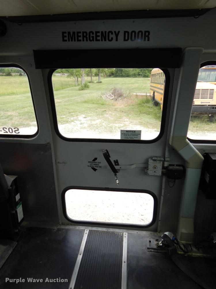 image for item DE1786 2002 GMC Savana G3500 Cargo Thomas school bus