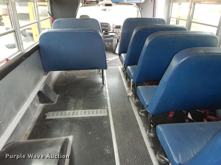 image for item DE1786 2002 GMC Savana G3500 Cargo Thomas school bus