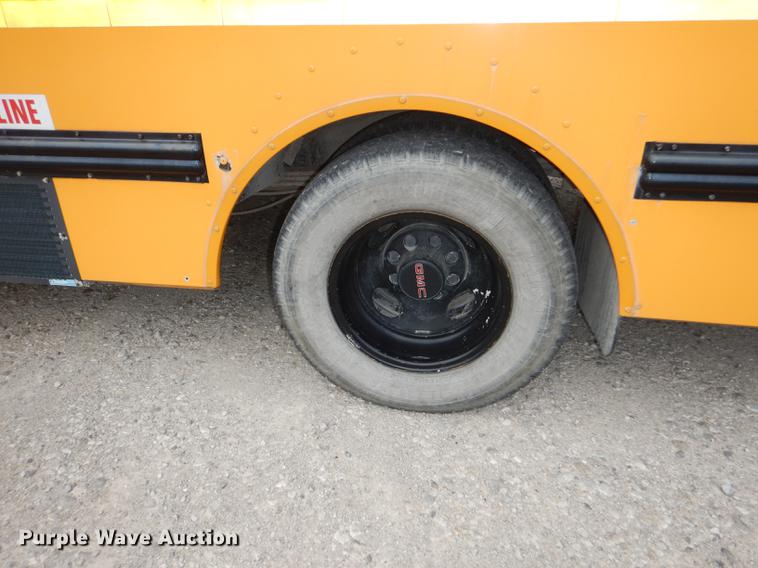 image for item DE1786 2002 GMC Savana G3500 Cargo Thomas school bus