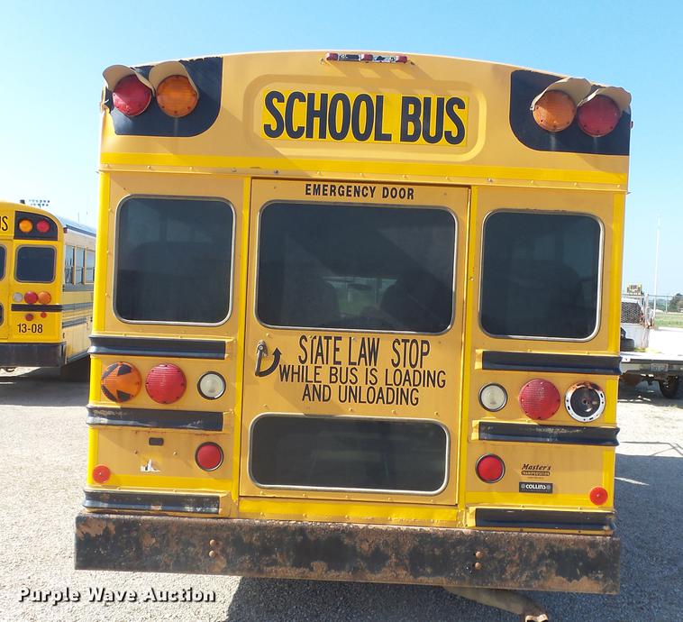 image for item DE7157 2006 Ford E450 school bus