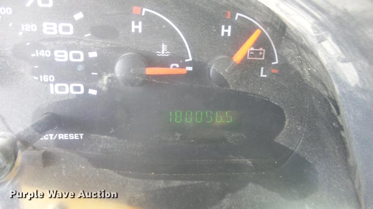 image for item DE7157 2006 Ford E450 school bus